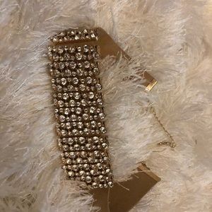 Choker necklace